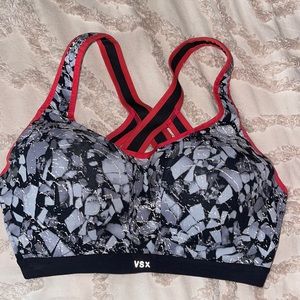 Victoria’s Secret Sport 34DDD Bra